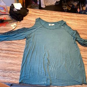 NO SHIPPING Nashville Tennessee (37211)